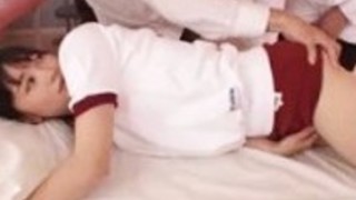 大島美緒保健室で寝てるクラスのマドンナのブルマ尻に触りたくてしょうがない 大島美緒保健室で寝てるクラスのマドンナのブルマ尻に触りたくてしょうがない