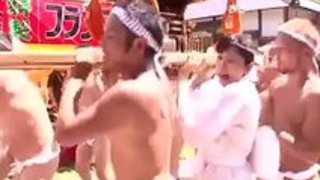 ハノイ・コム - ハノイ・コムの女性祭で麻美ユマ ハノイ・コム - ハノイ・コムの女性祭で麻美ユマ