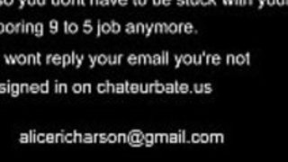 日本人の女の子がバスで激しくファックした 日本人の女の子がバスで激しくファックした