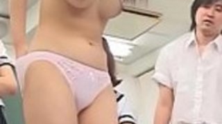 日本の裸の学校(トレーラー) 日本の裸の学校(トレーラー)