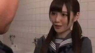 アイドル トイレ 痴女 女子高生 変態 アイドル トイレ 痴女 女子高生 変態