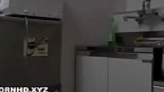 日本人の妻と新しい隣人の関係 日本人の妻と新しい隣人の関係