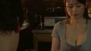 熟女 巨乳 夜這い 三浦恵理子 息子 熟女 巨乳 夜這い 三浦恵理子 息子