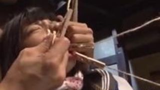 【JK凌辱】巨乳のJKの凌辱調教おしっこ緊縛電マお漏らしプレイがエロい! 【JK凌辱】巨乳のJKの凌辱調教おしっこ緊縛電マお漏らしプレイがエロい!