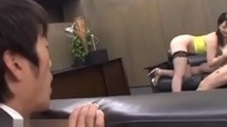 同僚の前で社長とのセックスを見せつけるヘンタイ痴女OL 同僚の前で社長とのセックスを見せつけるヘンタイ痴女OL