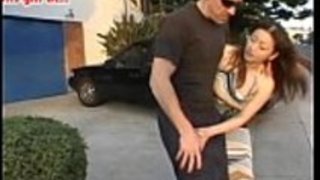 日本人の女の子が拾われ、アメリカで犯された 日本人の女の子が拾われ、アメリカで犯された