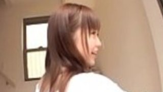 セクシーな日本のプレイガールが激しいフェラチオを披露する セクシーな日本のプレイガールが激しいフェラチオを披露する