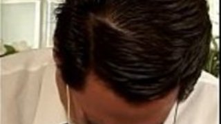 日本からの小さな雄鶏