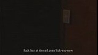 酔っぱらった日本の女の子が別の男達によって交際 酔っぱらった日本の女の子が別の男達によって交際