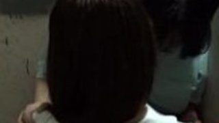 日本のレズの舌 日本のレズの舌