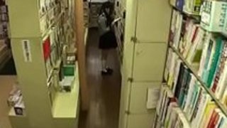 南梨央奈本屋で立ち読みしていたユニフォーム今時ギャルに媚薬を塗り即ハメ性暴行★ 南梨央奈本屋で立ち読みしていたユニフォーム今時ギャルに媚薬を塗り即ハメ性暴行★