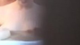 日本人のカップルは、バスタブでファックとマッサージ! - camsnaughty.comの詳細 日本人のカップルは、バスタブでファックとマッサージ! - camsnaughty.comの詳細