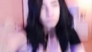 かわいい日本のおっぱいオナニー かわいい日本のおっぱいオナニー