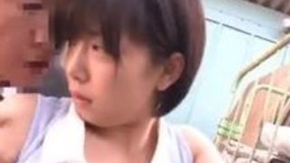 めちゃカワロリ娘が屋外で中年のおっさんに迫られているんだが!紗倉まな めちゃカワロリ娘が屋外で中年のおっさんに迫られているんだが!紗倉まな