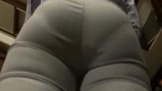 ケツエロ過ぎな美人妻倉多まおを着衣でバック犯しするの最高です ケツエロ過ぎな美人妻倉多まおを着衣でバック犯しするの最高です