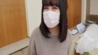 18歳合法!!143cm巨乳と大噴射 18歳合法!!143cm巨乳と大噴射