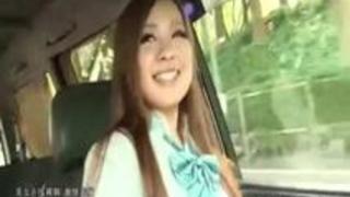 「お兄ちゃん恥ずかしいのぉ？」少女から少し大人になったギャル系JKの妹と近親SEX