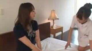 熟女マッサージ師のレズナンパ!!8 熟女マッサージ師のレズナンパ!!8