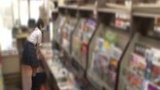 万引きしたのにナマイキなJKを制裁レイプ 万引きしたのにナマイキなJKを制裁レイプ