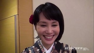 人妻なでしこ調教 ～大人気の美魔女を初調教～　相田ユリア 1