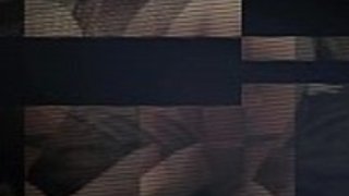 小柄な日本の女子高生は次は何のために準備をして東京ナイトスタイル 小柄な日本の女子高生は次は何のために準備をして東京ナイトスタイル