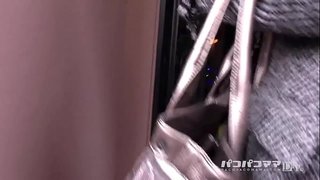 露出する悦びを知った熟女にドロドロ中出し 西原美鈴 1 露出する悦びを知った熟女にドロドロ中出し 西原美鈴 1