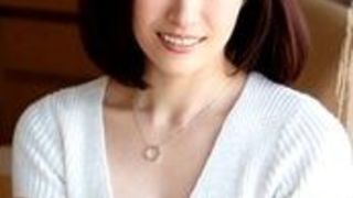 夫がいない間に息子と勝負下着で喘がされ思いっきりイカされる熟女人妻がかわゆい! 夫がいない間に息子と勝負下着で喘がされ思いっきりイカされる熟女人妻がかわゆい!