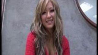 観覧車の中でエッチした。一周回る前に最後まで。上の人に見られた。 観覧車の中でエッチした。一周回る前に最後まで。上の人に見られた。