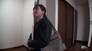 不動産屋勤務の私がカラダ張って契約をとってます1 不動産屋勤務の私がカラダ張って契約をとってます1