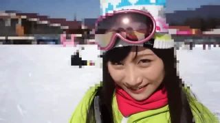 ゲレンデでナンパした素人娘にコスプレさせて顔射パコ ゲレンデでナンパした素人娘にコスプレさせて顔射パコ