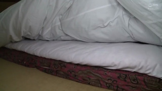 素人誰コレ 優しく甘やかしてくれる爆乳！ 色白黒髪という神属性 感度良好お姉さん