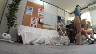 パートの人妻さんが若い従業員をこっそり連れ込んで楽しむヤリ部屋になっているバイト先の休憩室12 パートの人妻さんが若い従業員をこっそり連れ込んで楽しむヤリ部屋になっているバイト先の休憩室12