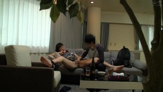 FUFK-008 妻は私を裏切り、他人男の肉棒を咥えて…寝取られ寸止め180分